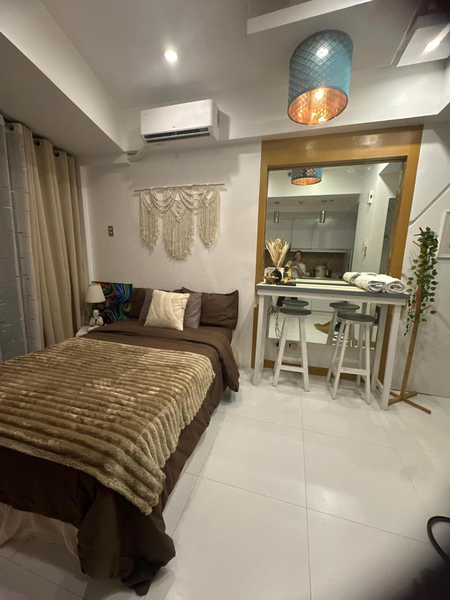 Cozy Place With City View At Greenbelt Makati Manila Exterior photo